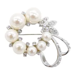 【新着商品】ブライダル 古稀 アクセ プレゼント ガラスパール 母の日 お宮参り 入園卒園 七五三 おしゃれ 入学 ビジネス 卒業 胸につける 結婚式 コサージュ フォーマル ブロージュ パール 人工パール ブローチ (7粒ブローチ)