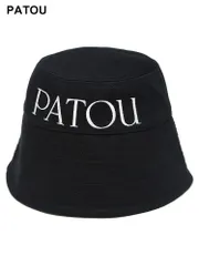セール！日本未入荷！patou ロゴコットンバケットハット PATOU】ロゴ オーガニックコットン バケットハット/ 各色 (PATOU