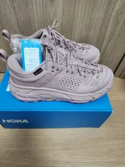 250 HOKA ONE ONE(ホカオネオネ) トー ウルトラ ロー ペイル 藤色の 1130310 ー PMV 出品