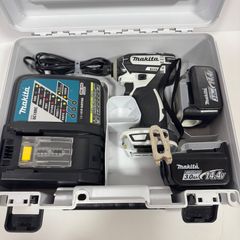 美品　マキタ(Makita) 充電式インパクトドライバ (バッテリー・充電器・ケース付) ホワイトTD138DRFXW