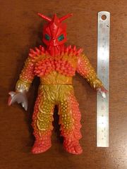 ウルトラマン ソフビ 怪獣 ミクラス - メルカリ