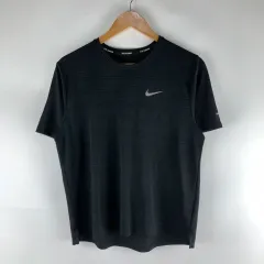 Nike(ナイキ） ランニング ドライフィット 黒 半袖Tシャツ M 250921