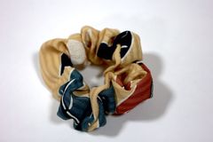 袋帯 博多佐賀錦織 武一郎 ベージュ ゴールド グリーン T558 - メルカリ 