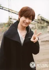 【中古】生写真(ジャニーズ) Kis-My-Ft2/宮田俊哉/上半身・ジャケット黒・左手ピース・野外/Kis-My-Ft2 LIVE TOUR 2017 MUSIC COLOSSEUM フォトセット