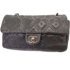 【中古】CHANEL シャネル マトラッセ Wチェーン ショルダーバッグ ラムスキン カメリアステッチ ブラック シルバー金具 レディース ギャラ無し シール有 2WAY ブラック 黒  A2404620