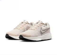 NIKE  ナイキ ウィメンズ HM9593-100 (23cm〜24.5cm)