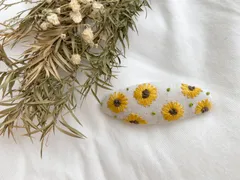 No.022 ひまわりの手刺繍ヘアピン　ハンドメイド