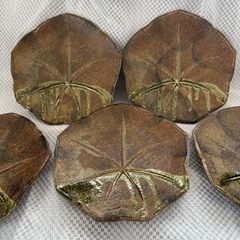【未使用品】中皿　お花型　お皿　重量感あり