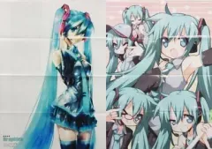 【中古】ポスター（アニメ） B2両面ポスター(八つ折) 初音ミク graphics/初音ミク 「キャラクター・ボーカル・シリーズ01 初音ミク」 コンプティーク 2010年10月号付録2