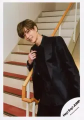 【中古】生写真(ジャニーズ) Hey! Say! JUMP/中島裕翔/上半身・衣装黒・右手襟掴む/「White Love」PV＆ジャケ写撮影オフショット/公式生写真