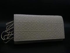 Item thumbnail for item a2b73a80-a141-4f1e-bafa-79bac78a28fe