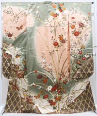 2025年最新】金駒刺繍振袖の人気アイテム - メルカリ