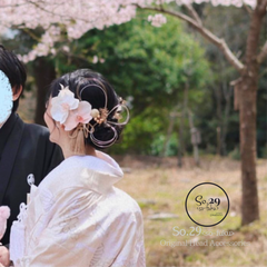 ピーチピンク胡蝶蘭のヘッドドレス ヘアアクセ 髪飾り｜結婚式 成人式 卒業式 振袖 袴 白無垢 色打掛 和装 №120