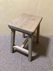 天然古木　手作り　角形　ブラウンスツール