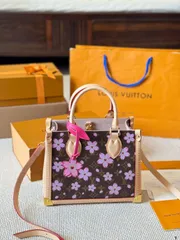 【今日特価】LV Onthego Jungle Print Tote オンザゴー ジャングルプリント トートバッグ