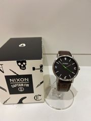 Nixon ディズニー ミッキーマウス90周年記念 黒革時計(電池切れ) | Mercari