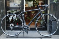 トレック TREK ドマーネ DOMANE SLR6 2018モデル 54サイズ シマノ アルテグラ R8000 11S カーボン ロードバイク 【東京南麻布店】