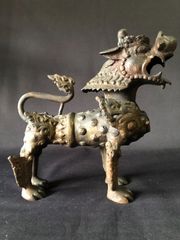 仏教美術　古銅製 獅子　アジア仏像　ブロンズ像 　骨董　b31801