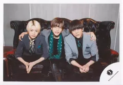 【中古】生写真(ジャニーズ) 7 MEN 侍/中村嶺亜・佐々木大光・今野大輝/横型・膝上/「JOHNNYS’ IsLAND THE NEW WORLD」グッズオフショット/公式生写真