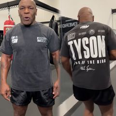 マイク・タイソン Mike Tyson  ヴィンテージ加工 両面プリント Tシャツ コットン　Tシャツ S～3XL