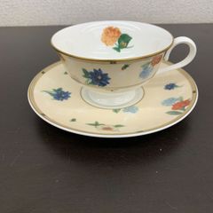 Hallmark ホールマーク　 BONE CHINA カップ ソーサー セット