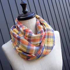 ［scarf18］ピンクハウスPINK HOUSE オレンジ＆ブルー系チェックのスカーフ・ストール