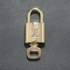 2025年最新】LV カデナ 南京錠の人気アイテム - メルカリ