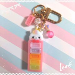 ☆ユニコーンのキャンディーディスペンサー☆　〜キーホルダー、バックチャーム〜