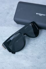 GIVENCHY　ジバンシィ　サングラス　GV 7156 807IR