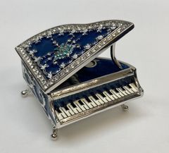 ドイツ製グランドピアノ型オルゴール 雪景色 - メルカリ
