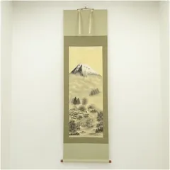 淡彩水墨 山水画 絹本仕立て 箱無し 作者不詳作 軸先は木 タトウ箱 淡彩水墨 山水画 絹本仕立て 箱無し 作者不詳作 軸先は木 絵画