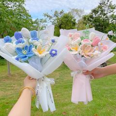 手作りかぎ針編みフラワーブーケ 毛糸の花束 枯れない花 ハンドメイド 室内インテリア クロシェフラワー お祝い 母/父の日 カップルや夫婦