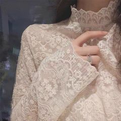 【新品】フェミニン♡ハイネックレーストップス レディース トップス レース 花柄 インナー 長袖 春 秋　A0925
