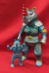 タカトク グレイサイキング　当時物　ソフビ Amazon.co.jp: タカトク 人造人間キカイダー グレイサイキング