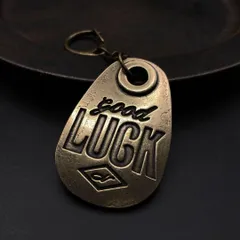 真鍮 キーホルダー キーリング ヴィンテージ ビンテージ アンティーク レトロ 真鍮製 金運 幸運 アメカジ ペンダントトップ 置物 チャーム グッドラック 186