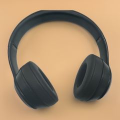 Beats Solo3 ワイヤレスオンイヤーヘッドフォン(ブラック)