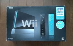 【Nintendo Wii】リモコンプラス2本 Wiiスポーツ黒 リゾート同梱版 4262