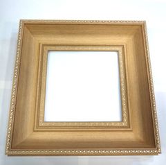 現品限り ミニ額 『15ｘ15ｘ厚1.0cmまでのモノが入る』 木地  縁幅5.5cm 樹脂 ミニ額縁 ミニフレーム 正方形 高級額 DIY ハンドメイド 作品を飾る 棹の端材を使った 小さな額 【538-1321T】