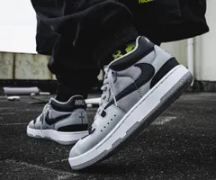 値下げ交渉可能！ご相談ください！ナイキ　アタック×トラヴィススコット27.5cm ナイキ×トラヴィス・スコットの「アタック×カクタスジャック」が