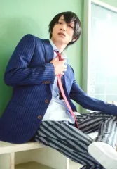 【中古】生写真(男性) 木戸邑弥(荒北靖友)/膝上・制服・座り・右手胸・キャラクターショット/舞台『弱虫ペダル』～箱根学園新世代、始動～ブロマイド