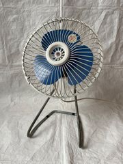 青い羽根のメタリック卓上扇風機 ナショナル レトロ - メルカリ