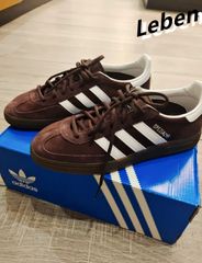 adidas Handball Spezial Shadow Brown Gum  "プリラブドブラウン/ワンダーホワイト/アースストレータ" IF8914 男女兼用