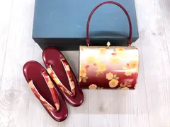 【美品】草履 バッグ セット ／ Zori Sandals & Handbag Set 赤シルバーぼかし×薔薇 [Mサイズ] 成人式・卒業式に◎ 和装小物
