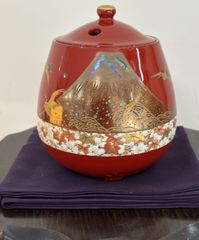 美品　雲楽窯　３代目斎藤雲楽作　雲錦　漆　螺鈿　金彩「飾り香炉」富士山 鶴亀　大波　縁起物　エクセルヒューマン社購入　限定品