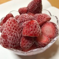 冷凍いちご3キロ　紅ほっぺ　発送地域限定