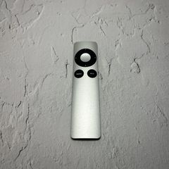 【中古・美品】Apple TV　リモコンのみ