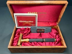† [レア商品？！]Gilletジレット ニューアリストクラット 両刃髭剃り
