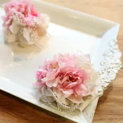 桜のコサージュ　桜　八重桜　カスミソウ　パール　ピンク　入園式　卒園式　入学式　卒業式
