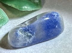 思慮の石✨　デュモルチェライト　インクォーツ　原石　タンブル　水晶