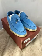 【未使用】ロロピアーナ モカシン サマーウォーク 青 スエード 41 未使用】ロロピアーナ モカシン サマーウォーク 青 スエード 41 - メルカリ